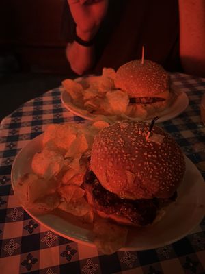 Hugo's by null