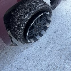 Alaska Park - Airport Valet Parking - This is not how I dropped my truck if clearly