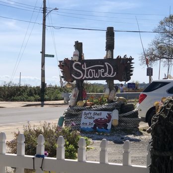 Stowe's Seafood - Restaurant banner - Seafood Near Me - West Haven, Connecticut