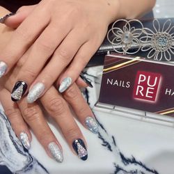 Pure Nails & Hair - Christmas nails!