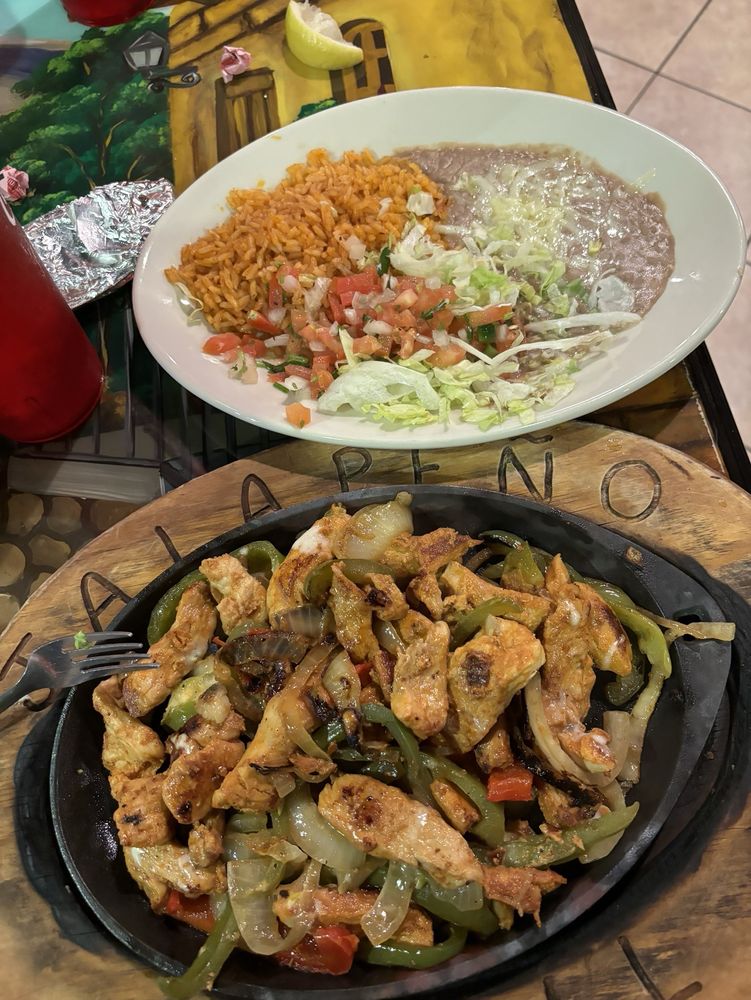 JALAPENO GRILL LONG BEACH Updated October 2024 229 Klondyke Rd