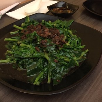 Everyday Noodles - Snow pea sprouts with pork - Chinese Near Me - Pittsburgh, Pennsylvania Everyday Noodles - Snow pea sprouts with pork - Chinese Near Me - Pittsburgh, Pennsylvania