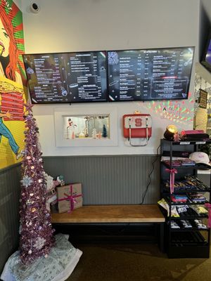 Vic's Pizzeria by null