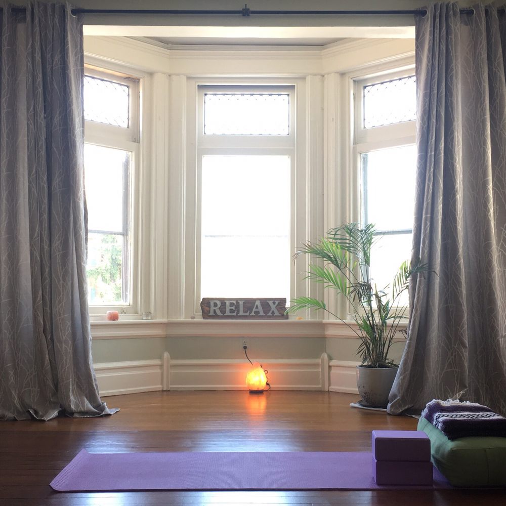 Living Room Yoga Emmaus Baci Living Room