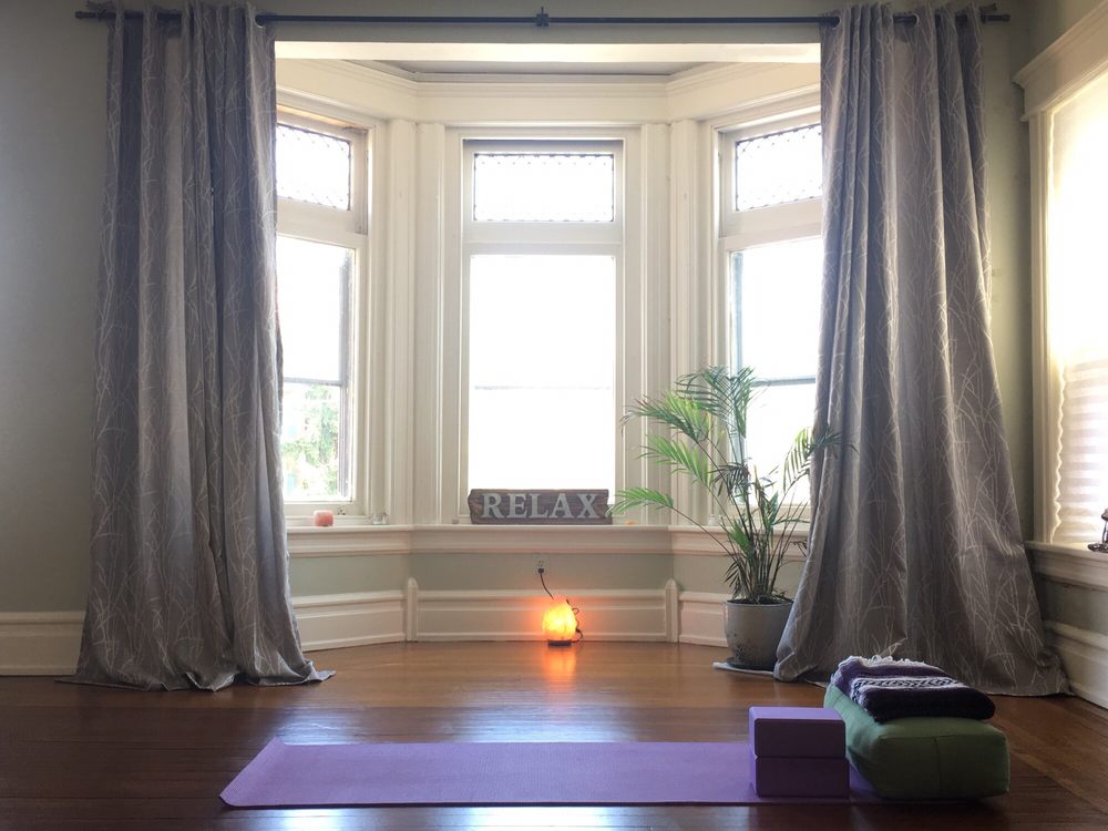 DRAGONFLY YOGA & AYURVEDA Request Information 1338 Hamilton St