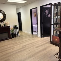 Sunrise Massage - Lobby