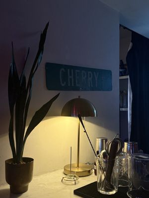 CHERRIES by null