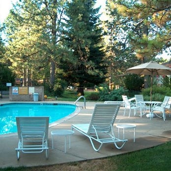 Villa Monterey - Pool Area - Apartments Near Me - Paradise, California Villa Monterey - Pool Area - Apartments Near Me - Paradise, California
