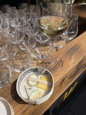 Tölzer Kasladen by null