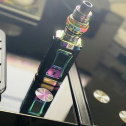 Fuzzy’s Smoke Shop & House of Discretionaries - Morph 2 Vape!
