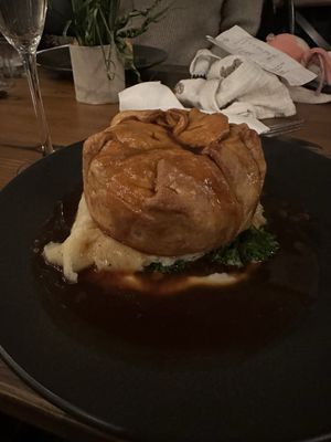 The Sun Hotel & Bar by null