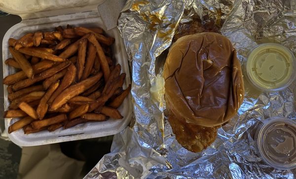 Beef N' Buns by null