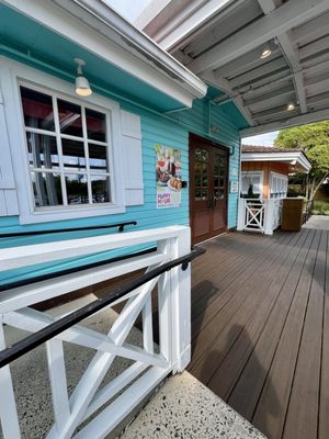 Bahama Breeze by null