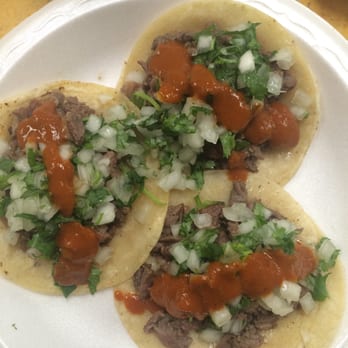 King Taco - Tres tacos de asada con todo salsa roja - Mexican Near Me - Glendale, California