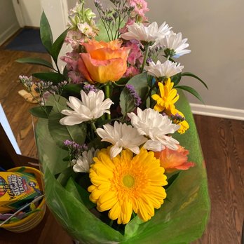 Joyce's Flowers - Florists Near Me - Lenexa, Kansas
