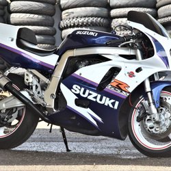 Gaston Motorcycle Werks - 1992 SUZUKI GSX-R600 restomod