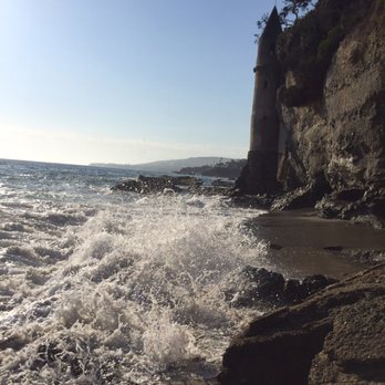 Victoria Beach - The pirate tower! - Beaches Near Me - Laguna Beach, California