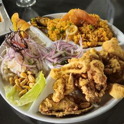 Munay Peruvian Delights Restaurant