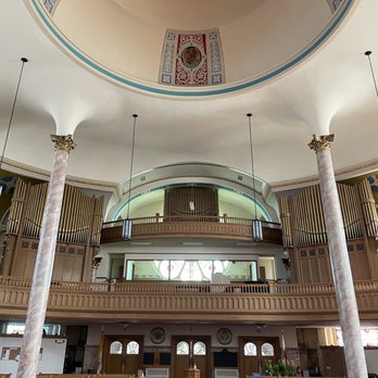 1. St Stanislaus Catholic Church