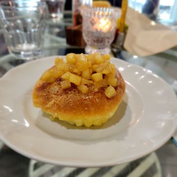 Mary Grace Cafe - Apple Ensaymada - Cafes Near Me - Pasay, NCR
