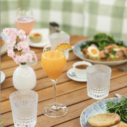 Good Ground Tavern - Brunching