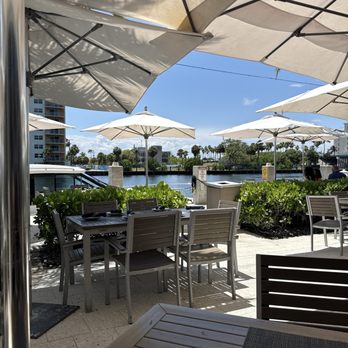 Shooters Waterfront - Outside patio - New American Near Me - Fort Lauderdale, Florida
