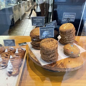 Gratia Bakery & Cafe - Coffee & Tea Near Me - Maple Ridge, British Columbia