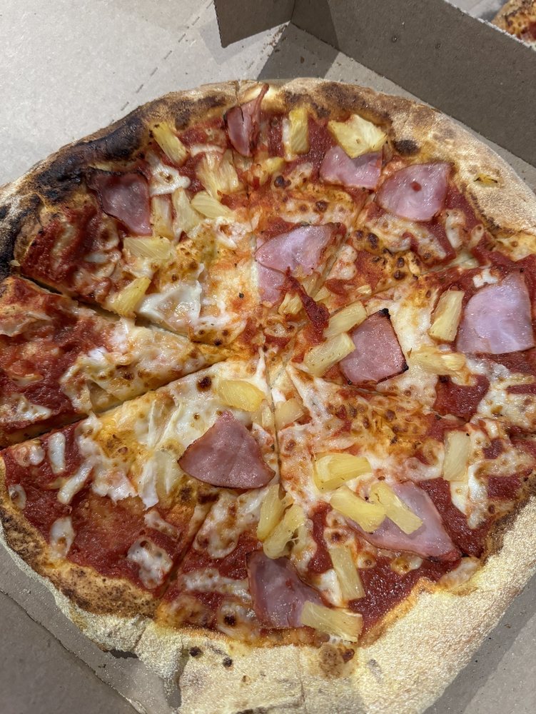 DOMINO’S PIZZA Updated May 2024 17 Photos & 14 Reviews 7603 W