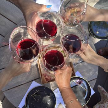 Terre Et Sang - Wine Tasting Room Near Me - Los Olivos, California