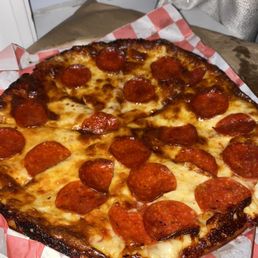 Pepperoni pizza