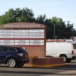 Grossman Wellness Center - The clinic or wellness center is located in a large brick and glass office type building called the Applewood Tech Center