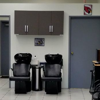 Elite Barber - Shampoo station - Barbers Near Me - Upland, California Elite Barber - Shampoo station - Barbers Near Me - Upland, California
