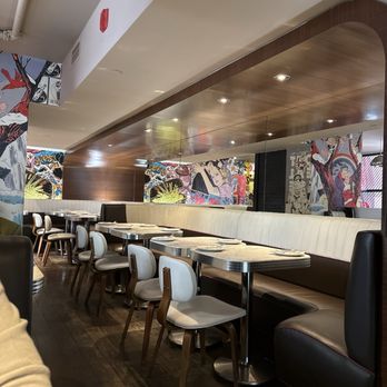 Deville Dinerbar - Diners Near Me - Montreal, Quebec Deville Dinerbar - Diners Near Me - Montreal, Quebec