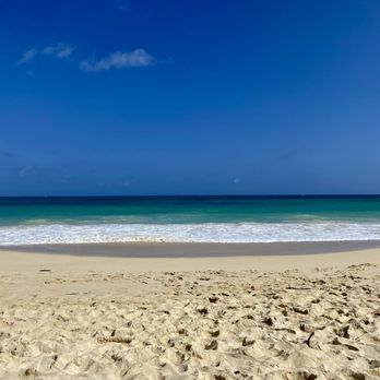 Waimanalo Beach - Beaches Near Me - Waimanalo, Hawaii