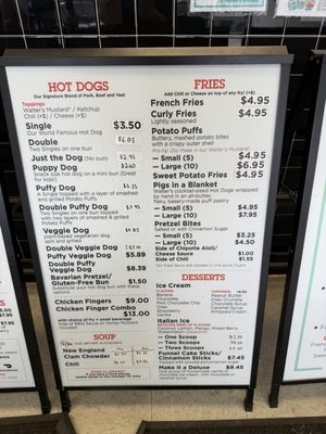 Walter's Hot Dogs by null