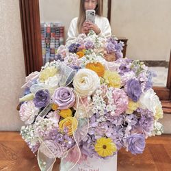 Miss Petal Flowers & Candles