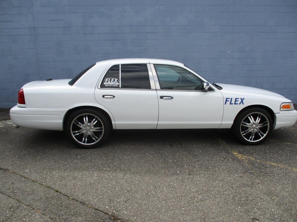 FLEX LIMO AND TAXI SERVICE Updated September 2024 12 Photos 4444