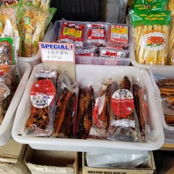 Man Cheong - Delicious cured pork