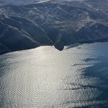 Airport In The Sky Restaurant - Breakfast & Brunch Near Me - Avalon, California