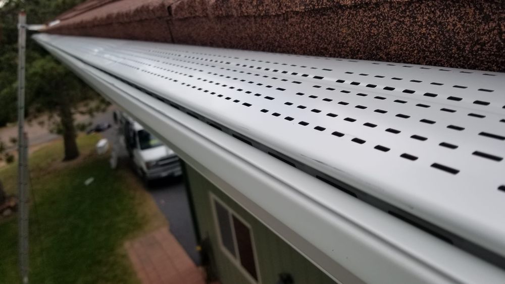 Slide of Lissie’s Roofing and Construction