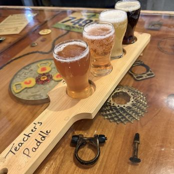 Catalina Brewing Company - Sampler flight - Breweries Near Me - Tucson, Arizona