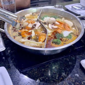 Boiling Pot - Fondue Near Me - Charlotte, North Carolina Boiling Pot - Fondue Near Me - Charlotte, North Carolina