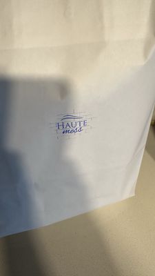 HauteMess Gourmet Market by null