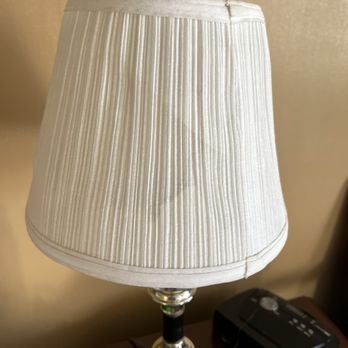 Super 8 by Wyndham Oroville - Probably body juices on lampshade - Hotels Near Me - Oroville, California Super 8 by Wyndham Oroville - Probably body juices on lampshade - Hotels Near Me - Oroville, California