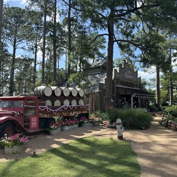 Das Peach Haus - Specialty Food Near Me - Fredericksburg, Texas Das Peach Haus - Specialty Food Near Me - Fredericksburg, Texas