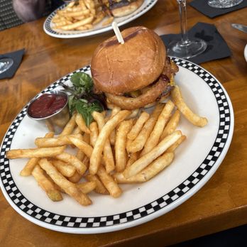 Fratello's Italian Grille - Rodeo burger and fries - Italian Near Me - Laconia, New Hampshire Fratello's Italian Grille - Rodeo burger and fries - Italian Near Me - Laconia, New Hampshire