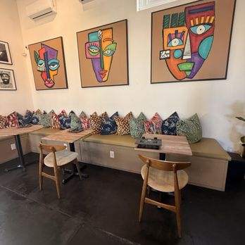 St Noir Cafe - Inside - Coffee & Tea Near Me - New Orleans, Louisiana