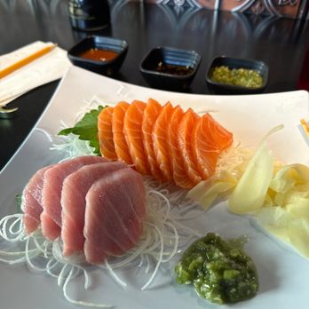 Harumi - Toro and salmon sashimi - Japanese Near Me - Phoenix, Arizona