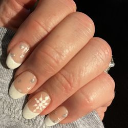 Ruby Nails & Spa - Loved my Christmas nails! Thanks Ruby!