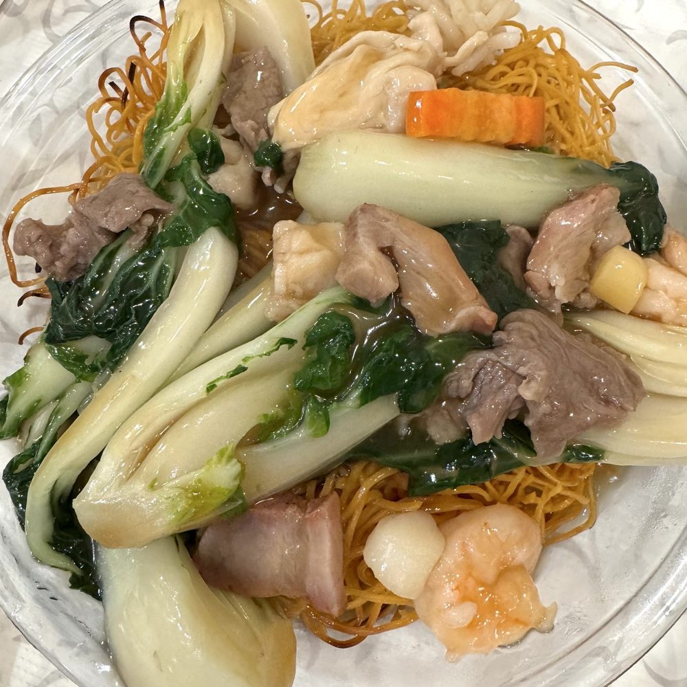 L H Restaurant - Seafood pan fried noodles - Dim Sum Near Me - San Francisco, California L H Restaurant - Seafood pan fried noodles - Dim Sum Near Me - San Francisco, California